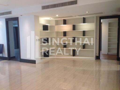 For RENT : Ideal 24 / 4 Bedroom / 5 Bathrooms / 327 sqm / 200000 THB [4177370]