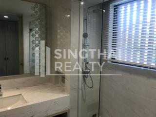 For RENT : House Sathorn / 4 Bedroom / 5 Bathrooms / 401 sqm / 200000 THB [4633058]