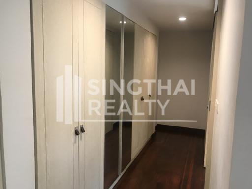 For RENT : House Sathorn / 4 Bedroom / 5 Bathrooms / 401 sqm / 200000 THB [4633058]