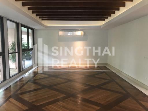 For RENT : House Sathorn / 4 Bedroom / 5 Bathrooms / 401 sqm / 200000 THB [4633058]