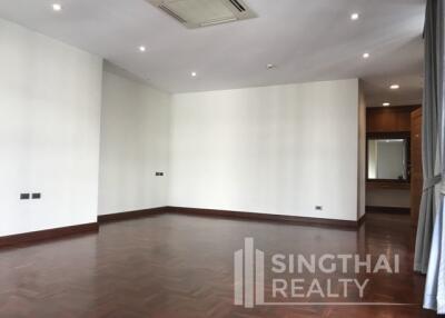 For RENT : House Phromphong / 4 Bedroom / 5 Bathrooms / 481 sqm / 200000 THB [4997594]