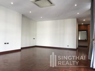 For RENT : House Phromphong / 4 Bedroom / 5 Bathrooms / 481 sqm / 200000 THB [4997594]