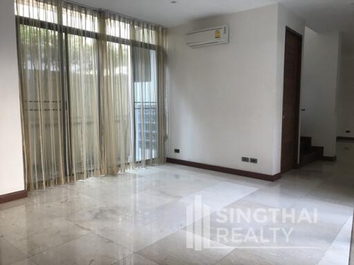 For RENT : House Phromphong / 4 Bedroom / 5 Bathrooms / 481 sqm / 200000 THB [4997594]