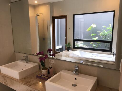 For RENT : House Thonglor / 3 Bedroom / 4 Bathrooms / 381 sqm / 200000 THB [5122211]