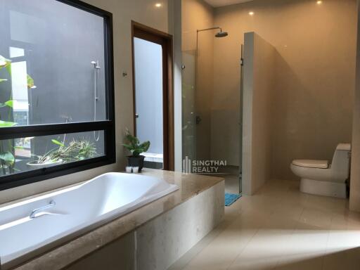 For RENT : House Thonglor / 3 Bedroom / 4 Bathrooms / 381 sqm / 200000 THB [5122211]