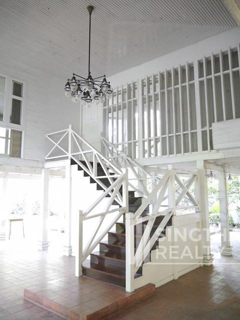 For RENT : House Phromphong / 4 Bedroom / 4 Bathrooms / 301 sqm / 200000 THB [5242502]