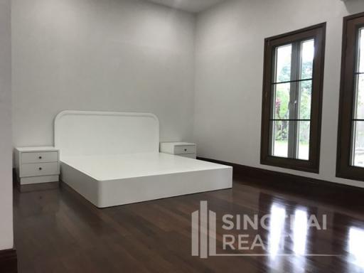 For RENT : House Asoke / 4 Bedroom / 4 Bathrooms / 351 sqm / 200000 THB [6088314]