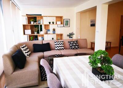 For RENT : House Phromphong / 3 Bedroom / 3 Bathrooms / 201 sqm / 200000 THB [7358969]
