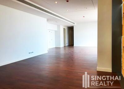 For RENT : MARQUE Sukhumvit / 3 Bedroom / 3 Bathrooms / 187 sqm / 200000 THB [7642935]