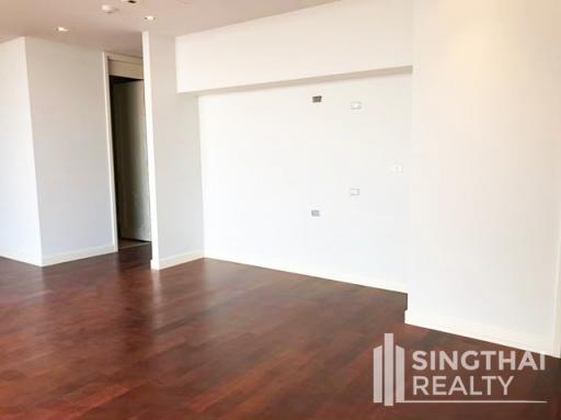 For RENT : MARQUE Sukhumvit / 3 Bedroom / 3 Bathrooms / 187 sqm / 200000 THB [7642935]