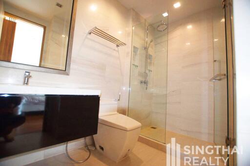 For RENT : Le Raffine Jambu Dvipa Sukhumvit 39 / 3 Bedroom / 3 Bathrooms / 366 sqm / 200000 THB [8078056]