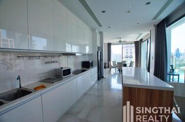 For RENT : Le Raffine Jambu Dvipa Sukhumvit 39 / 3 Bedroom / 3 Bathrooms / 366 sqm / 200000 THB [8078056]