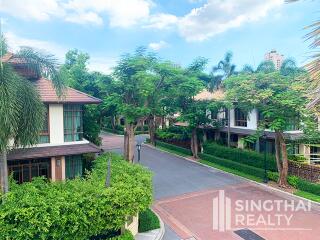 For RENT : House Phrakanong / 4 Bedroom / 5 Bathrooms / 438 sqm / 200000 THB [8135717]