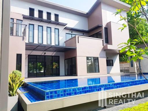 For RENT : House Phromphong / 4 Bedroom / 3 Bathrooms / 626 sqm / 200000 THB [8157466]