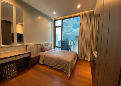 For RENT : Q 1 Sukhumvit / 3 Bedroom / 4 Bathrooms / 201 sqm / 200000 THB [10719744]