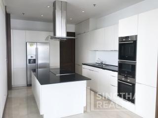 For RENT : Le Raffine Jambu Dvipa Sukhumvit 39 / 3 Bedroom / 3 Bathrooms / 351 sqm / 220000 THB [6183314]