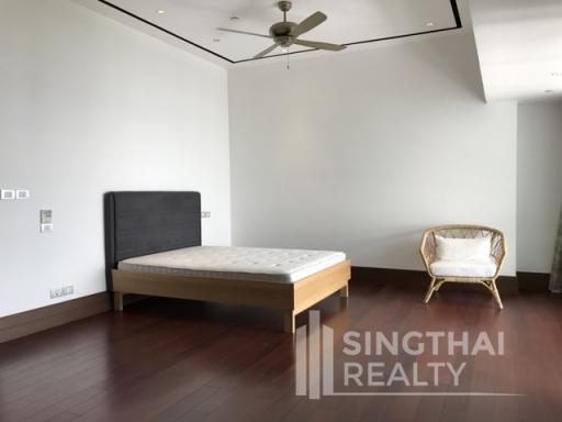 For RENT : Le Raffine Jambu Dvipa Sukhumvit 39 / 3 Bedroom / 3 Bathrooms / 351 sqm / 220000 THB [6183314]