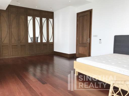 For RENT : Le Raffine Jambu Dvipa Sukhumvit 39 / 3 Bedroom / 3 Bathrooms / 351 sqm / 220000 THB [6183314]