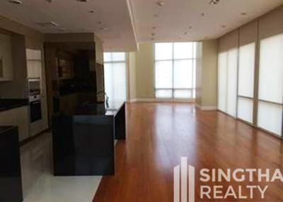 For RENT : Bright Sukhumvit 24 / 5 Bedroom / 6 Bathrooms / 351 sqm / 220000 THB [7556659]