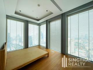 For RENT : The Ritz - Carlton Residences at MahaNakhon / 3 Bedroom / 3 Bathrooms / 210 sqm / 225000 THB [8721265]