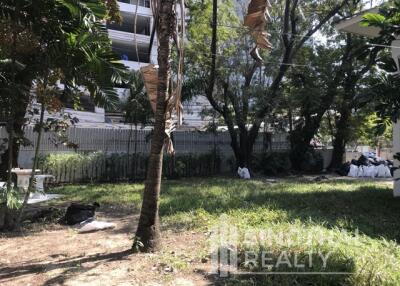 For RENT : House Phromphong / 3 Bedroom / 3 Bathrooms / 351 sqm / 230000 THB [5074265]