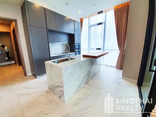 For RENT : The Monument Thong Lo / 3 Bedroom / 4 Bathrooms / 253 sqm / 230000 THB [8187501]