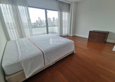 For RENT : Royal Residence Park / 5 Bedroom / 6 Bathrooms / 386 sqm / 230000 THB [9243205]