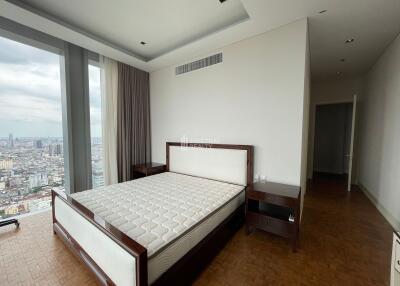 For RENT : The Ritz - Carlton Residences at MahaNakhon / 3 Bedroom / 3 Bathrooms / 225 sqm / 230000 THB [9531717]