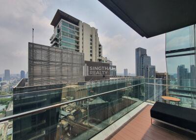 For RENT : MARQUE Sukhumvit / 3 Bedroom / 3 Bathrooms / 190 sqm / 250000 THB [10048755]