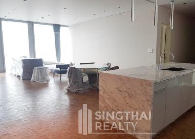 For RENT : The Ritz - Carlton Residences at MahaNakhon / 3 Bedroom / 3 Bathrooms / 223 sqm / 244200 THB [6142586]