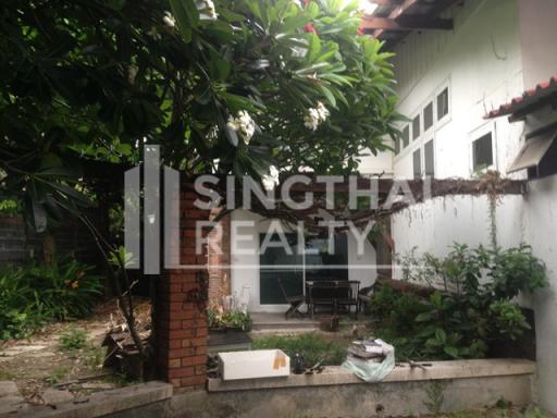 For RENT : House Thonglor / 3 Bedroom / 3 Bathrooms / 401 sqm / 250000 THB [3967745]