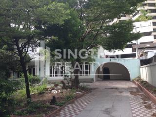 For RENT : House Phromphong / 3 Bedroom / 4 Bathrooms / 401 sqm / 250000 THB [4468034]