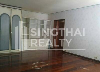 For RENT : House Phromphong / 3 Bedroom / 4 Bathrooms / 401 sqm / 250000 THB [4468034]