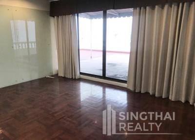 For RENT : House Silom / 1 Bedroom / 1 Bathrooms / 501 sqm / 250000 THB [5648327]