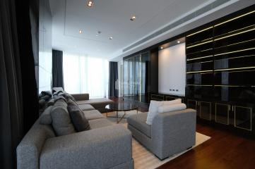 For RENT : MARQUE Sukhumvit / 3 Bedroom / 3 Bathrooms / 190 sqm / 250000 THB [9241142]