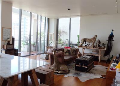 For RENT : The Sukhothai Residences / 3 Bedroom / 4 Bathrooms / 257 sqm / 250000 THB [9806606]