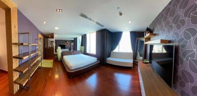 For RENT : Wind Sukhumvit 23 / 3 Bedroom / 4 Bathrooms / 342 sqm / 250000 THB [10687622]