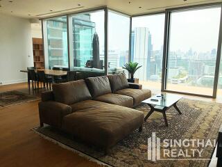 For RENT : The Ritz - Carlton Residences at MahaNakhon / 2 Bedroom / 3 Bathrooms / 211 sqm / 260000 THB [7902826]