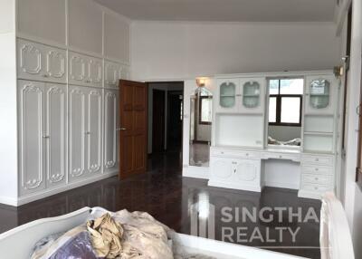 For RENT : House Thonglor / 4 Bedroom / 4 Bathrooms / 381 sqm / 280000 THB [6201693]