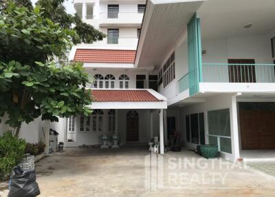 For RENT : House Thonglor / 4 Bedroom / 4 Bathrooms / 381 sqm / 280000 THB [6201693]