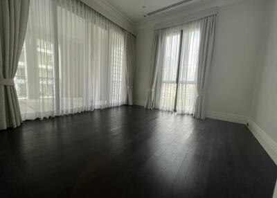 For RENT : 98 Wireless / 3 Bedroom / 3 Bathrooms / 253 sqm / 280000 THB [7467267]