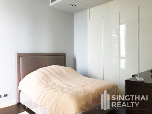 For RENT : MARQUE Sukhumvit / 3 Bedroom / 3 Bathrooms / 187 sqm / 280000 THB [7642948]