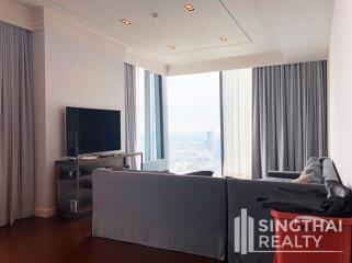 For RENT : MARQUE Sukhumvit / 3 Bedroom / 3 Bathrooms / 187 sqm / 280000 THB [7642948]