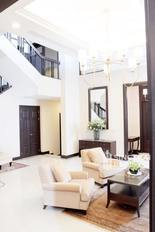 For RENT : House Asoke / 4 Bedroom / 5 Bathrooms / 676 sqm / 300000 THB [7056866]