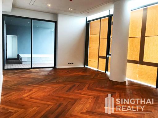 For RENT : MARQUE Sukhumvit / 4 Bedroom / 5 Bathrooms / 288 sqm / 350000 THB [6647781]