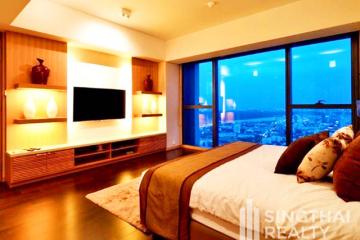 For RENT : The Met / 4 Bedroom / 4 Bathrooms / 546 sqm / 350000 THB [6981184]