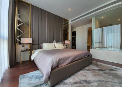 For RENT : MARQUE Sukhumvit / 3 Bedroom / 3 Bathrooms / 190 sqm / 350000 THB [9241205]