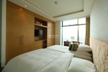 For RENT : The Residences at The St. Regis Bangkok / 3 Bedroom / 3 Bathrooms / 325 sqm / 350000 THB [9859944]