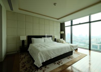 For RENT : The Residences at The St. Regis Bangkok / 3 Bedroom / 3 Bathrooms / 325 sqm / 350000 THB [9859944]