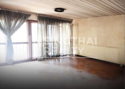 For RENT : House Thonglor / 3 Bedroom / 3 Bathrooms / 417 sqm / 400000 THB [4356182]